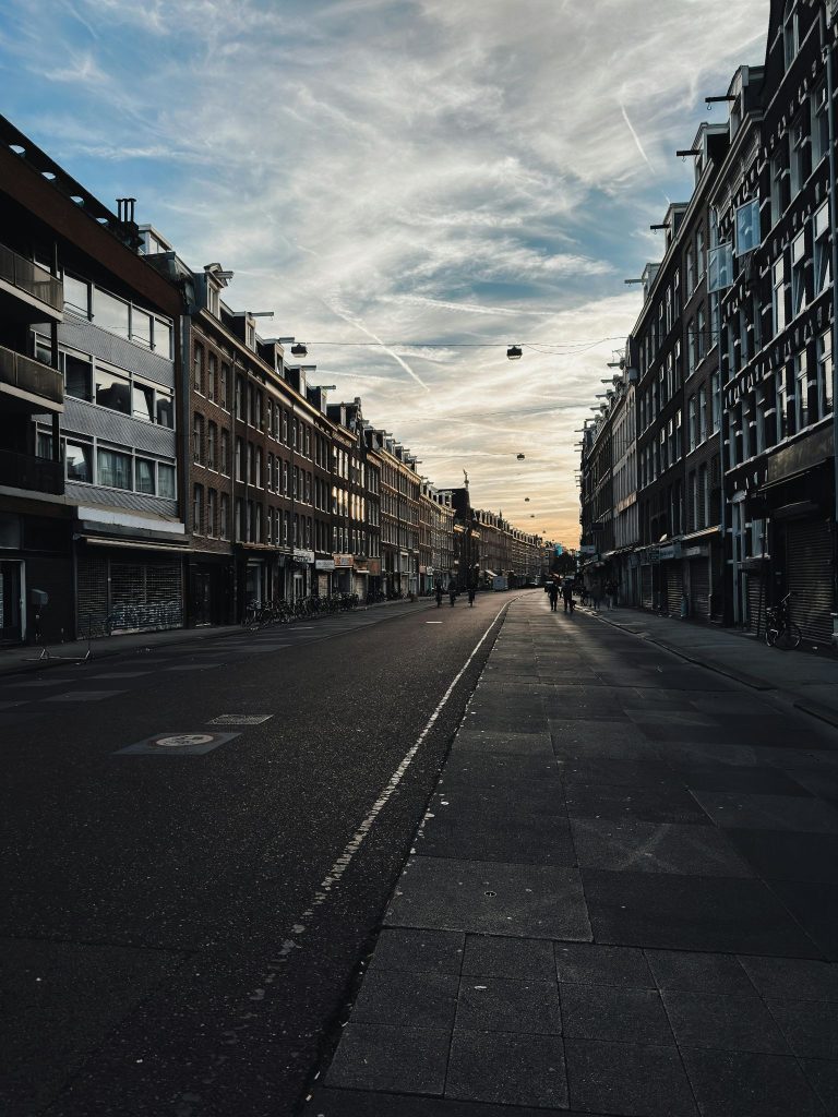 street by Matheus Bertelli